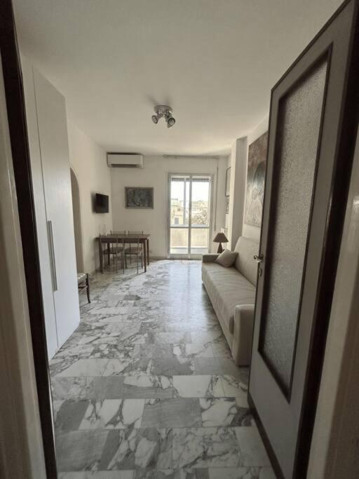 Tiberia Apartment Rome Bagian luar foto
