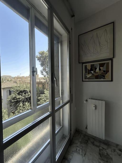 Tiberia Apartment Rome Bagian luar foto